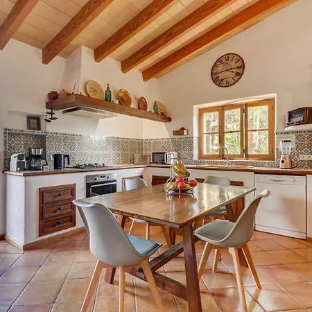 Jardi De Papallones Konukevi 3*