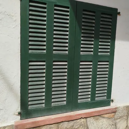 Jardi De Papallones Guest house