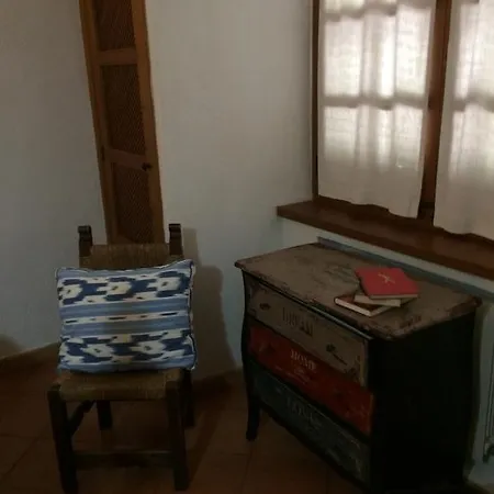 Konukevi Jardi De Papallones