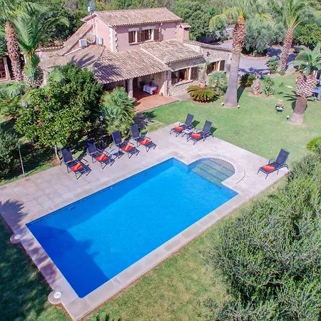 Guest house Jardi De Papallones