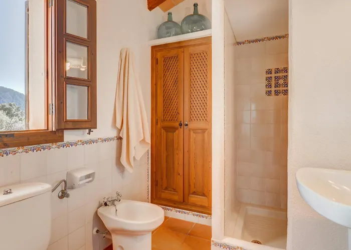 Jardi De Papallones Guest house