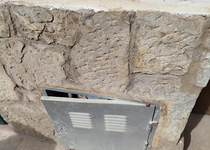 Guest house Jardi De Papallones 3*