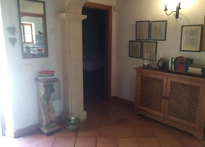 Jardi De Papallones Guest house 3*