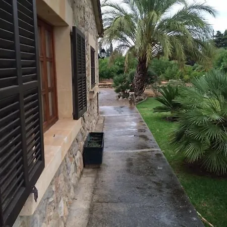 بيت ضيافة Jardi De Papallones