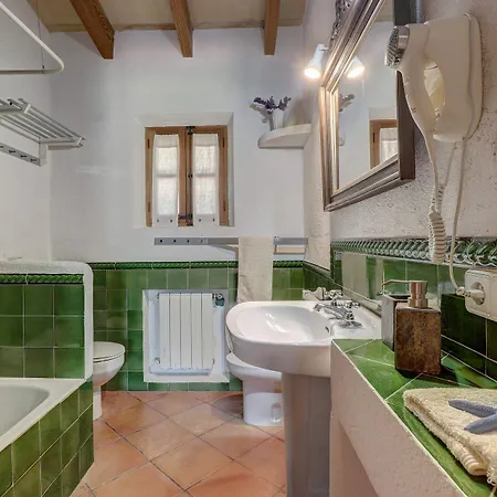 Jardi De Papallones بيت ضيافة